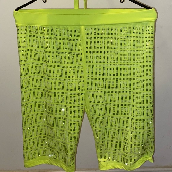 Matching set - Picture 3 of 3